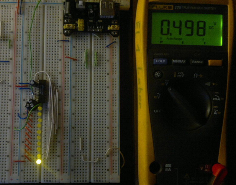 Ukazatel 010% - 0,5V.jpg