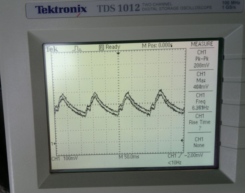 Merení komprese V2 03 - záznam EKG Tek detail.jpg