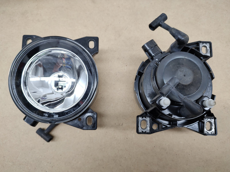 Hella 110 2.jpg (1.17 MiB) Zobrazeno 17476 x Hella 110 2.jpg