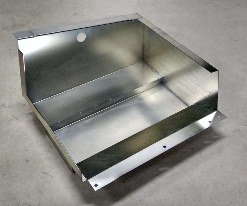 battery box1resize.jpg