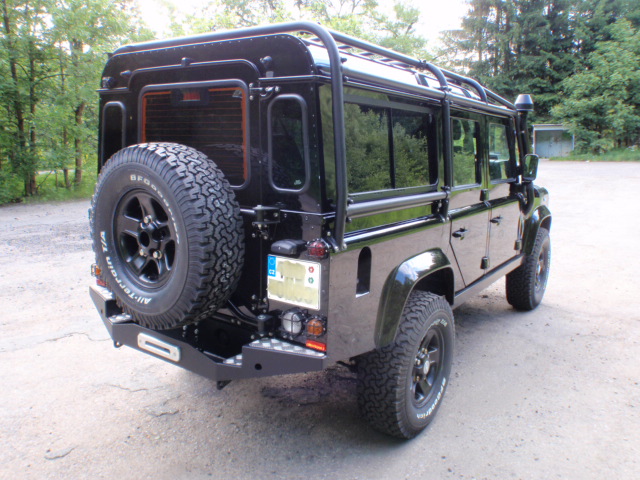defender-110-sw-td4a.jpg