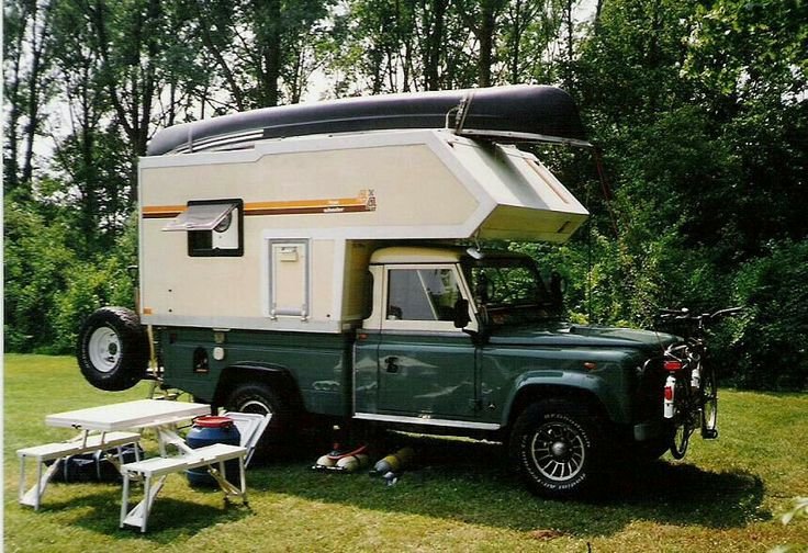 Camper Landrover.jpeg