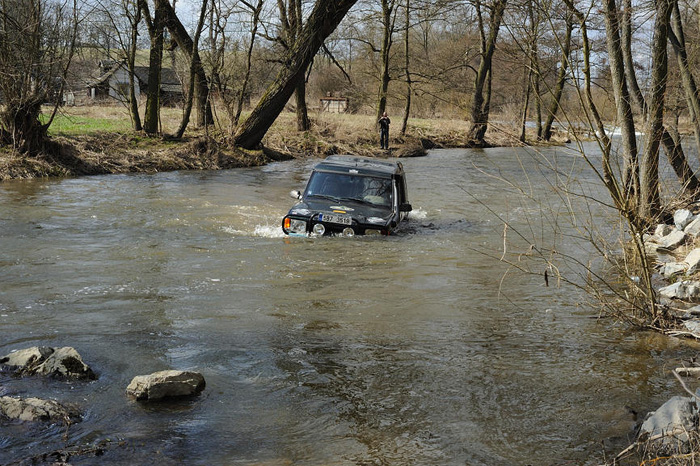 Tak pěkně to začalo .Odhad cca 1 m hloubka.