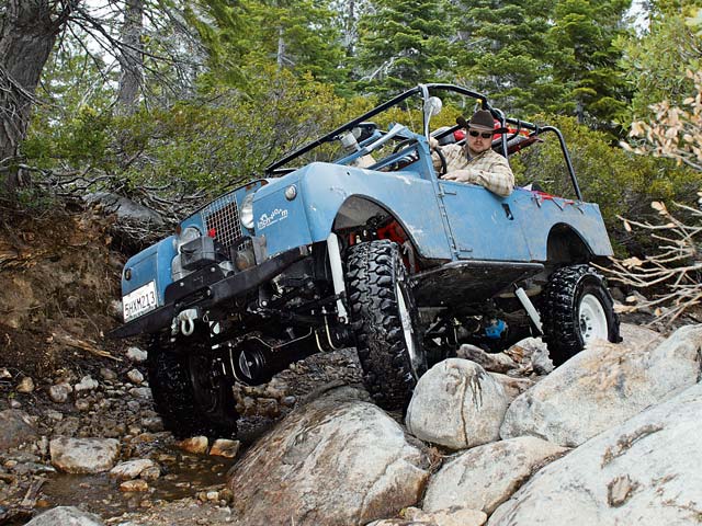 0611_4wd_11_z+1957_land_rover+rock_crawl.jpg