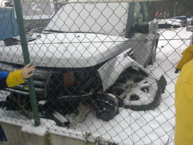 19122010382_2.jpg