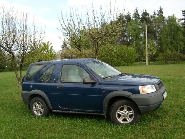 SL271862.JPG