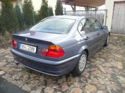 Auta 352.jpg