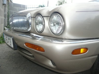 XJ8 001.JPG