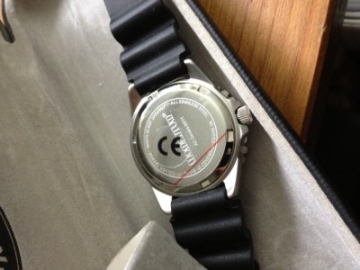 watch1.jpg