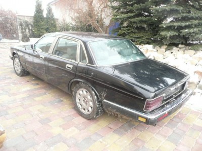 XJ6 011.JPG