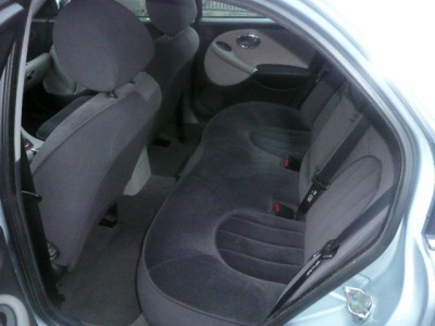 Rover 010.JPG