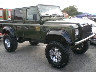 land-rover-pickup.jpg