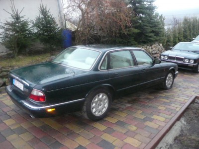 XJ8 Itálie 002.JPG