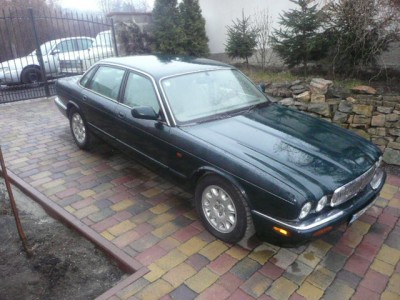XJ8 Itálie 001.JPG