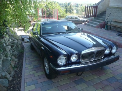 Daimler Double six 003.JPG