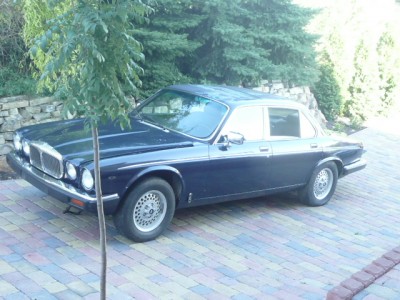 Daimler Double six 005.JPG