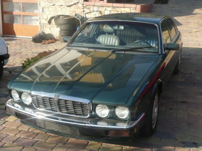 Audi 005.JPG