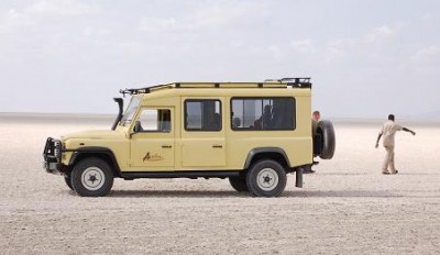 Land-Rover-Defender-Manyara1.jpg
