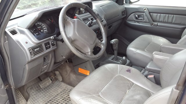 pajero 3.jpg