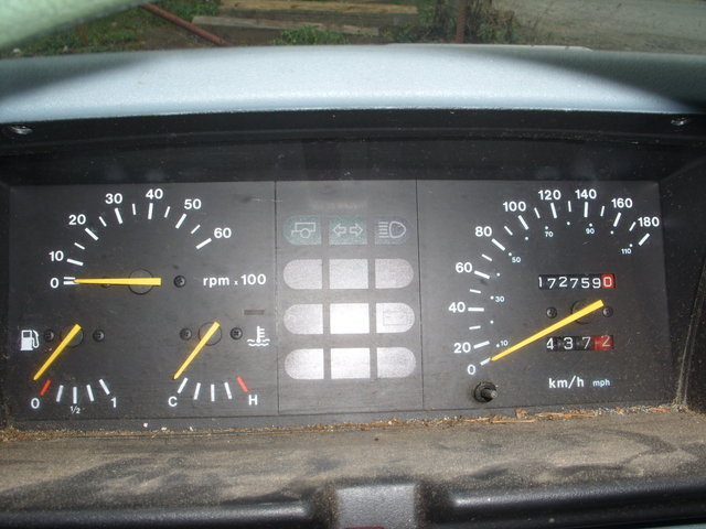 STP87402.JPG