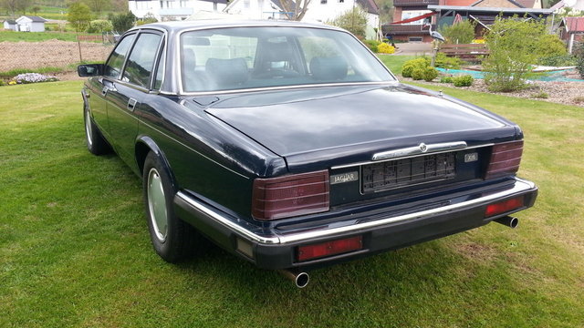 XJ6..JPG