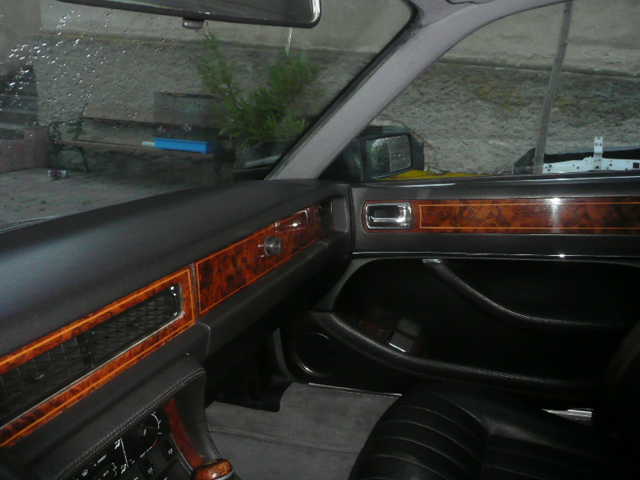 XJ 40 fialový 013.JPG