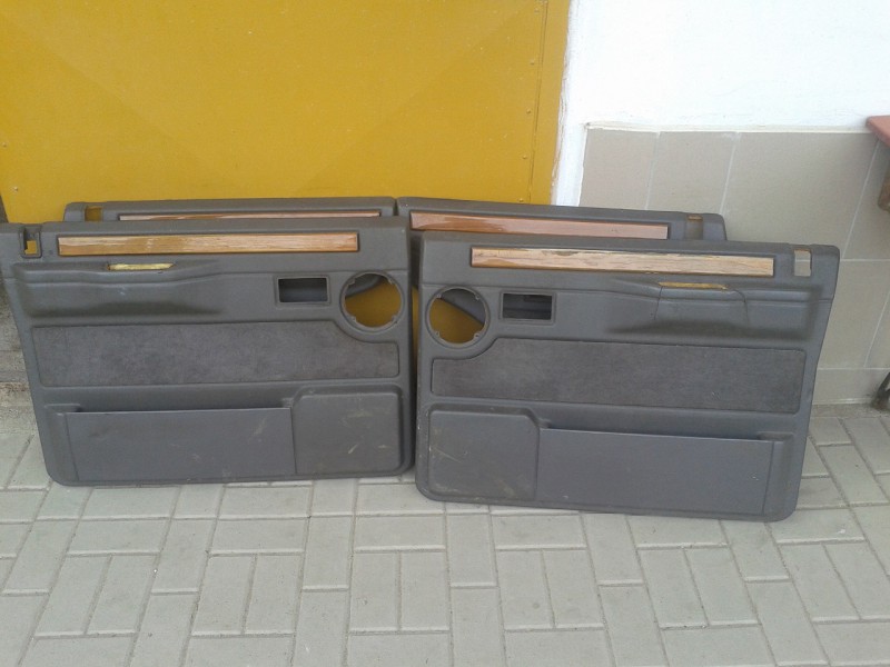 TAPECÍRY HORŠÍ 1.jpg