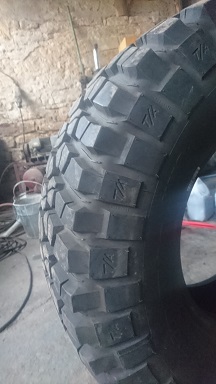 pneu 2.jpg